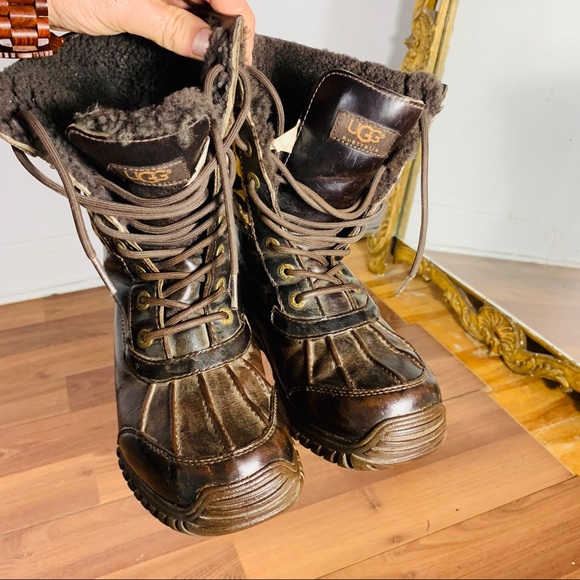 Ugg winter waterproof leather and wool boots - Picture 7 of 11